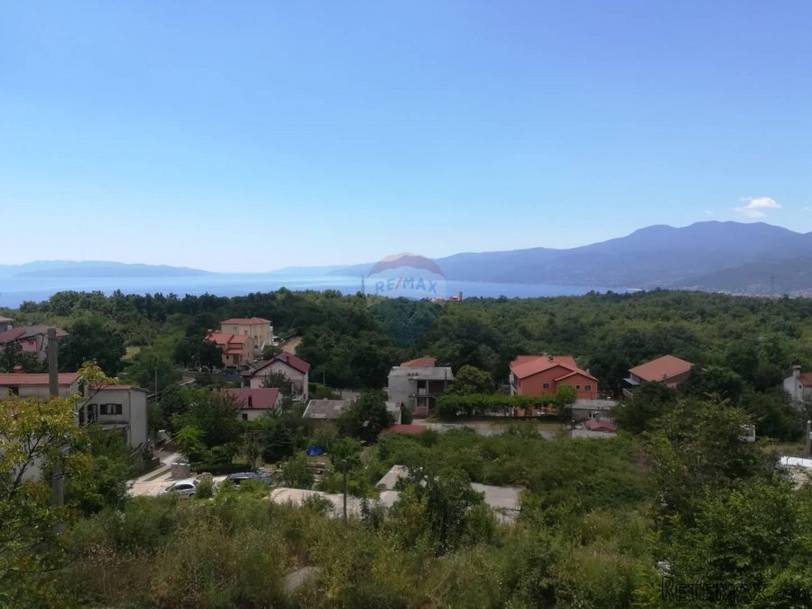 Viškovo - Marinići, samostojeća kuća na 2 etaže + garaža, ap - 3