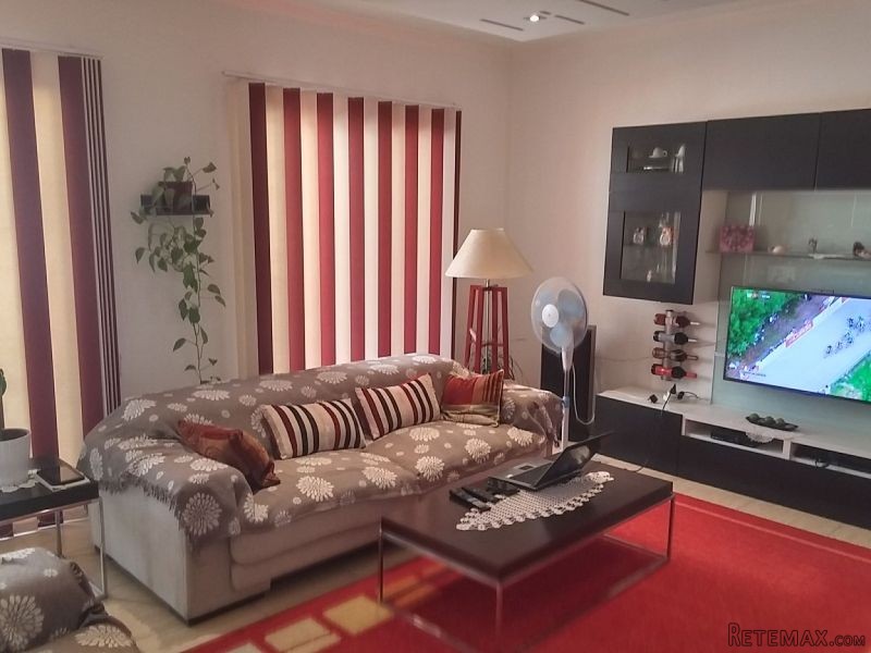 High quality, Modern 3 bedroom flat in..