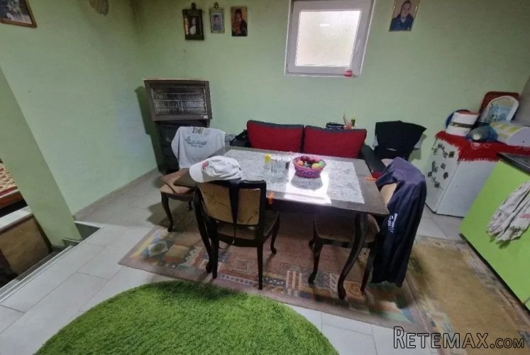 Na prodaju porodicna kuca u Srbobranu - 15