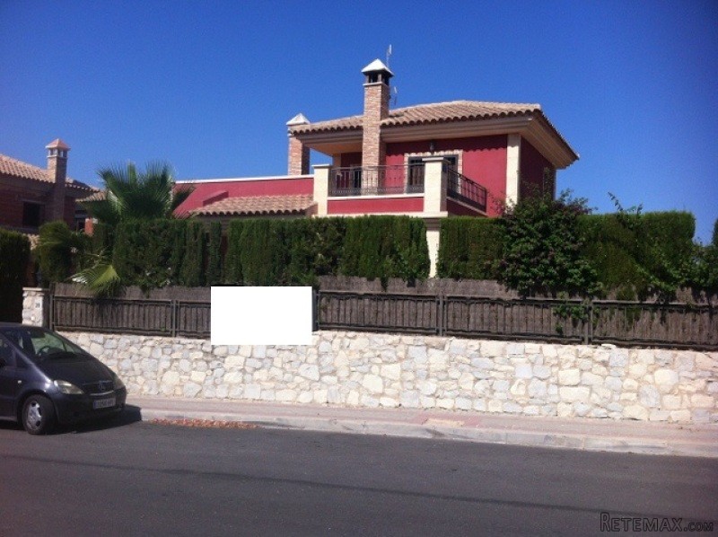 3 Bedrooms - Villa - Alicante - For Sale