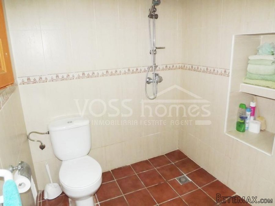 EXCLUSIVE TO VOSS HOMES - QUAINT & QUIRKY VILLAGE HOUSE- A.. - 20