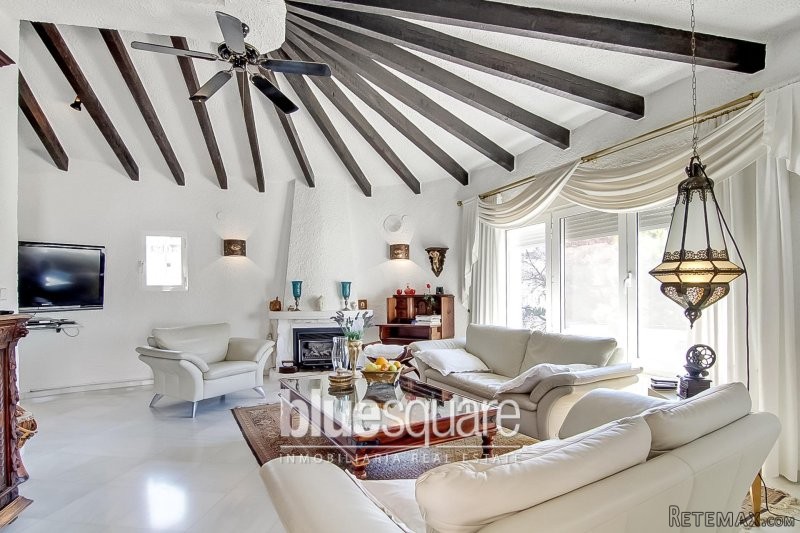 3-Bedroom villa with sea view in Calpe - 2