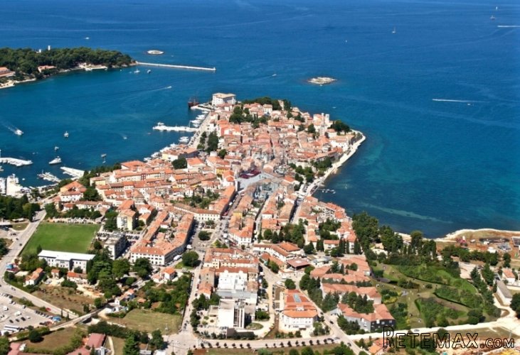 POREČ - Povijesna zgrada u strogom centru grada, 200...