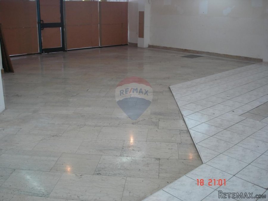 PULA, POSLOVNI PROSTOR 117m2 U STROGOM CENTRU BLIZU TRŽNICE - 3