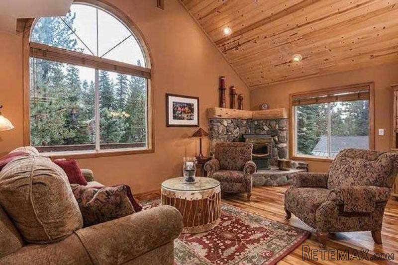 3 bedroom Residence For Sale: Truckee.. - 2