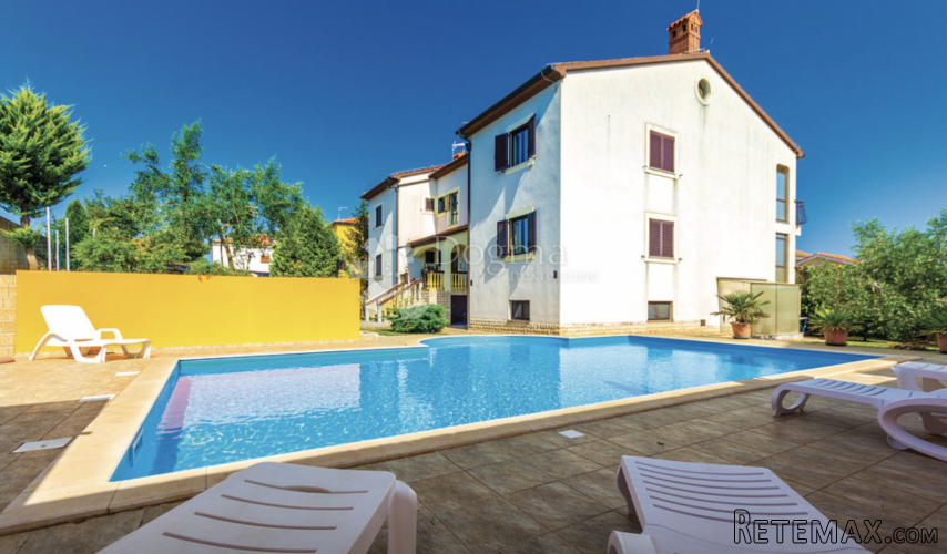 INVESTICIJSKA PRILIKA! APARTMANSKA KUĆA U NEPOSREDNOJ BLIZIN