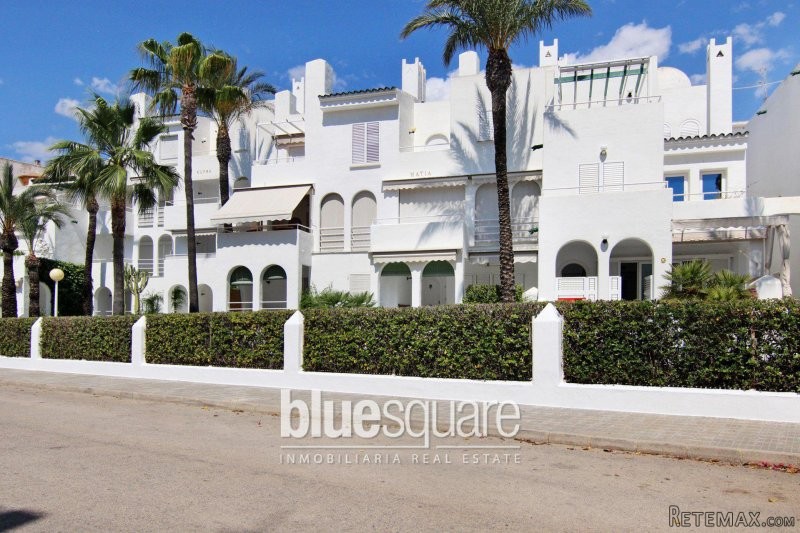 Stunning 5 Bedroom Triplex For Sale in..