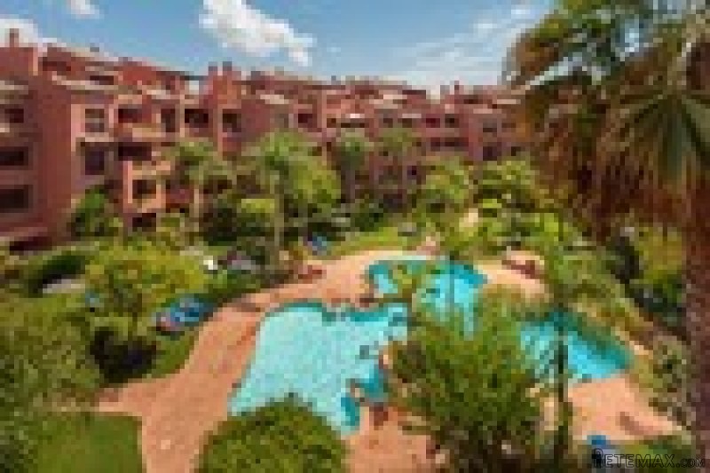 4 Bedrooms - Apartment - Malaga - For..