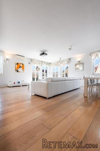 DRUGI NEMAJU !! MI IMAMO – STAN 153,90 m² s tersom 25 m², CE