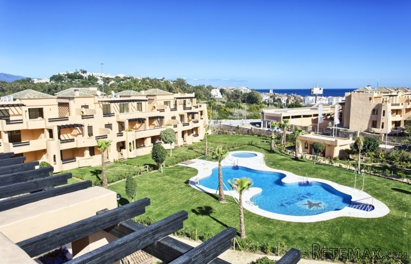 2 bedroom property near Casares Playa.. - 2
