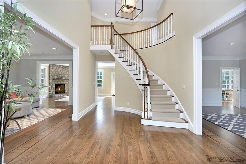 4 bedroom House For Sale: 15 Edgewood.. - 2