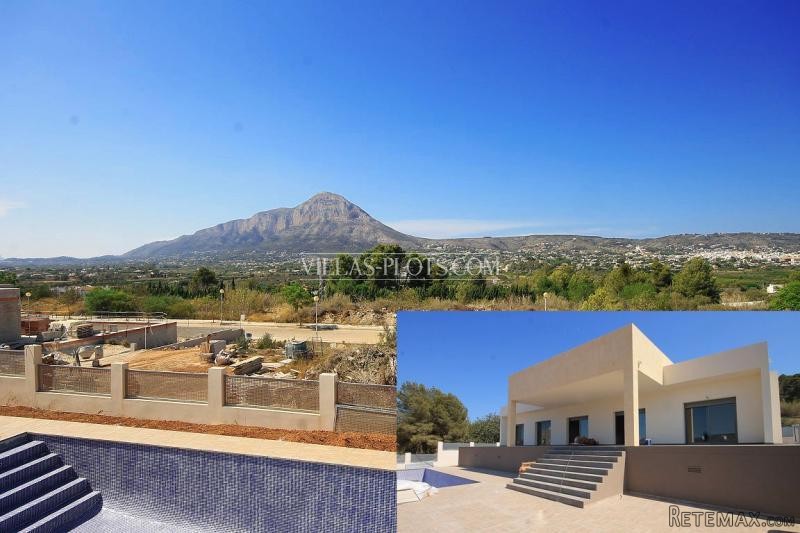 4 Bedroom Villa In Javea