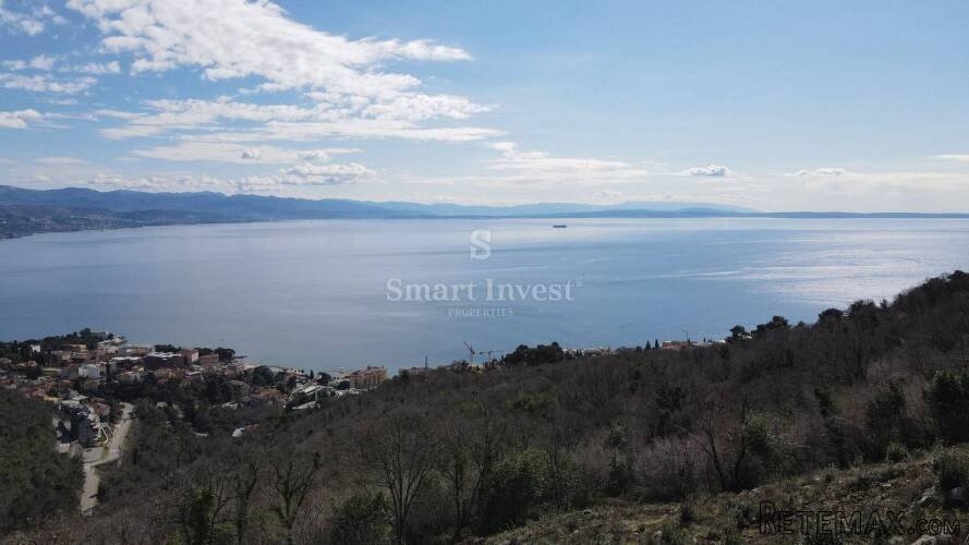 KOLAVIĆI, odličan teren s panoramskim pogledom na more