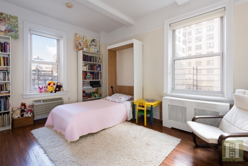 2 bedroom Apartment For Sale: 300.. - 2