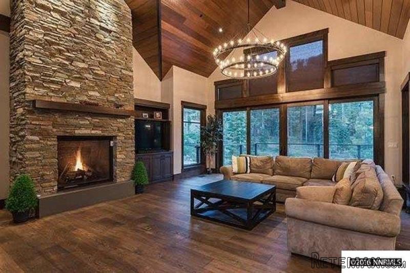 5 bedroom Residence For Sale: Truckee.. - 2