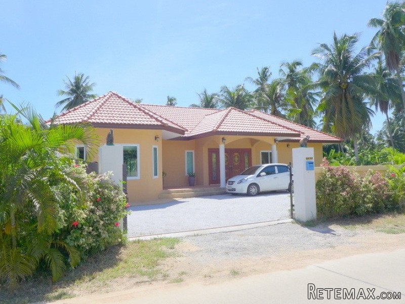 New 2 bedroom countryside pool estate..