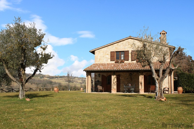 House - Umbria - For Sale