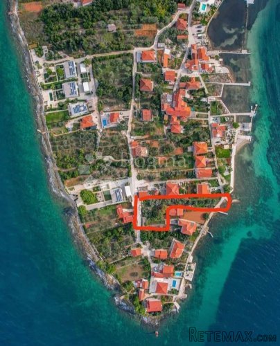 Prvi red do mora - Građevinsko zemljište na Ugljanu! PRILIKA - 3