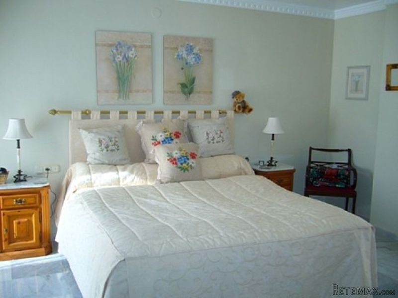 Sizable Villa for Sale Cerros del Aguila - 2