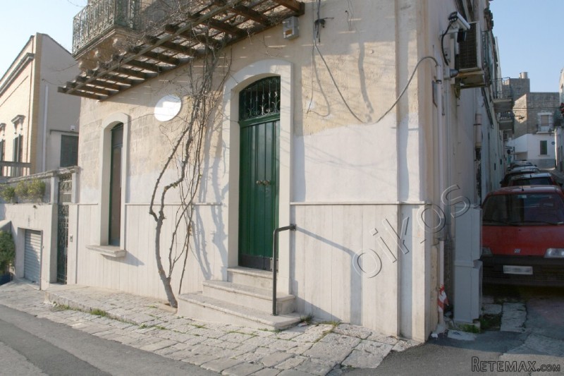 V000017, Office In The Centre Of Oria.. - 2