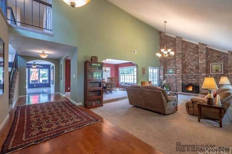 19623 Hiawatha Street | Chatsworth.. - 2