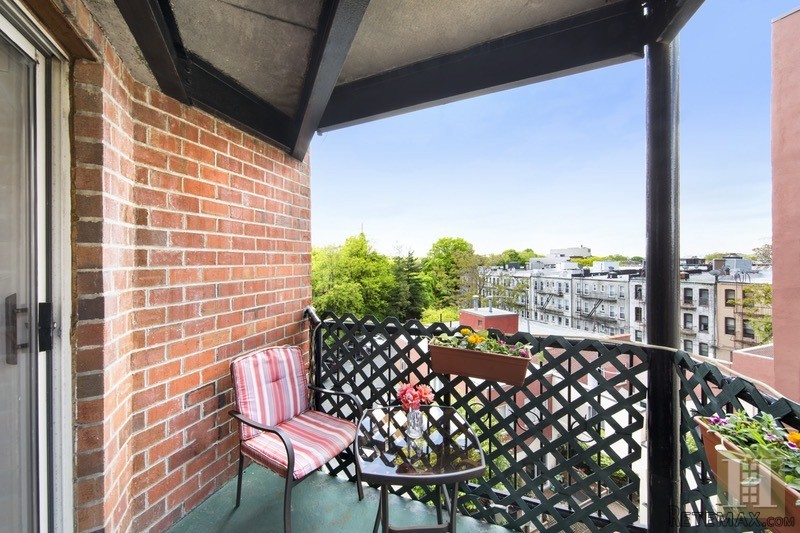 1 bedroom Apartment For Sale: 6120 71.. - 2