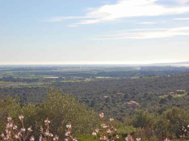 Plot With Sea Views In Puntiro - 2