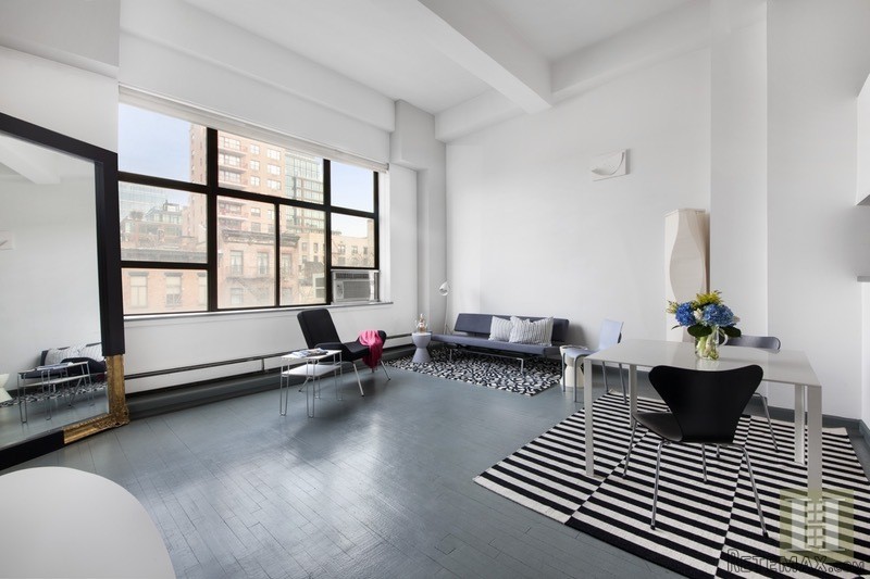 1 bedroom Apartment For Sale: 130..