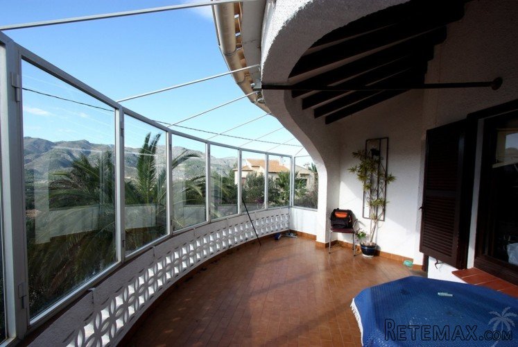 3 bedroom villa for sale on a large plot near the village.. - 4