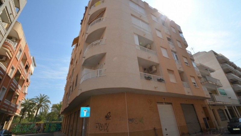 Resale · Apartment · Spain · Costa Bl..