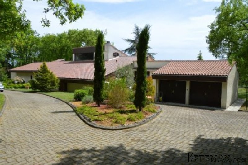 Outstanding Architect Designed House..