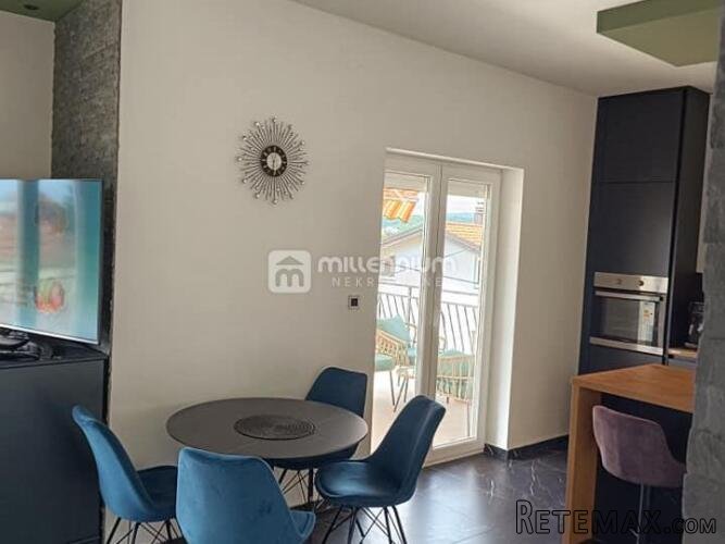 Viškovo, samostojeća kuća, 230m2, terasa, okućnica - 10