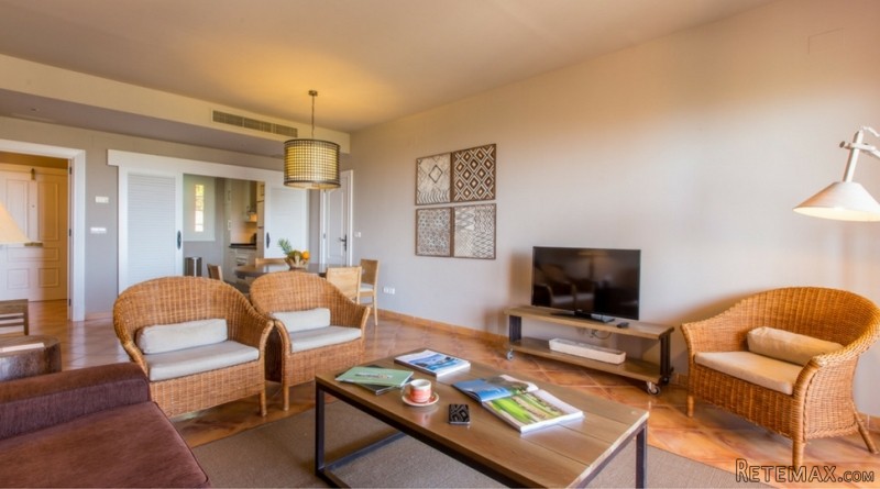 Three Bedroom Apartment 40, Las Lomas..