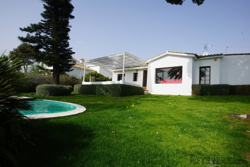 3 Bedrooms - Villa - Malaga - For Sale