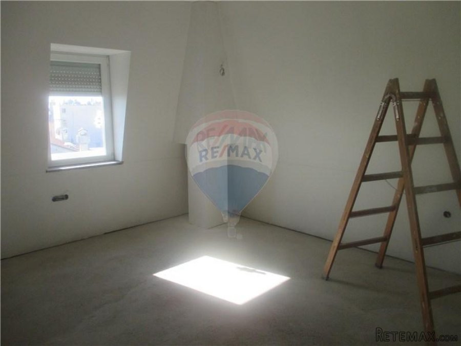 OPATIJA - CENTAR - STAN 130 m2 - II KAT - 4