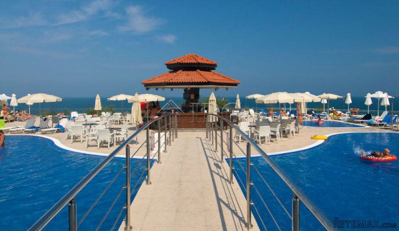 Beachfront holiday complex with luxury.. - 2