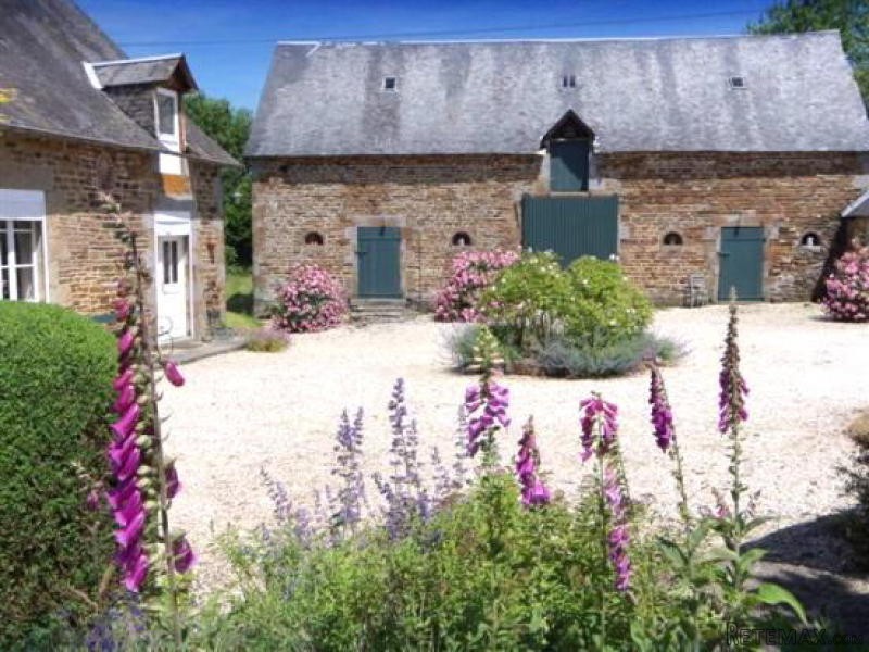 2 Bedroom Farm House For Sale - 2