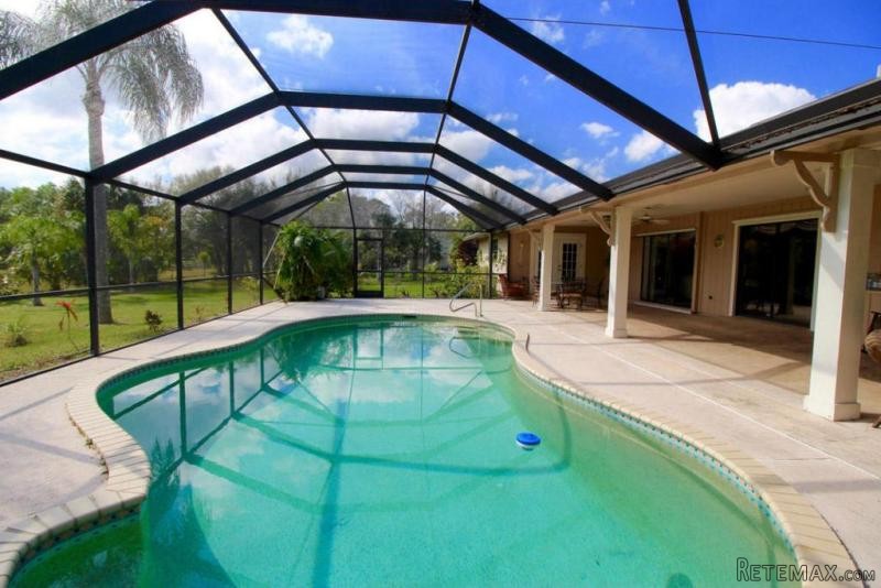 8809 155th Pl N, Palm Beach Gardens, FL.. - 2