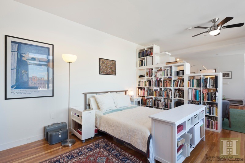 Apartment For Sale: 258 ST NICHOLAS.. - 2