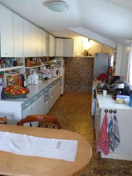 Charming 3 Bedroom Property In Popular.. - 2