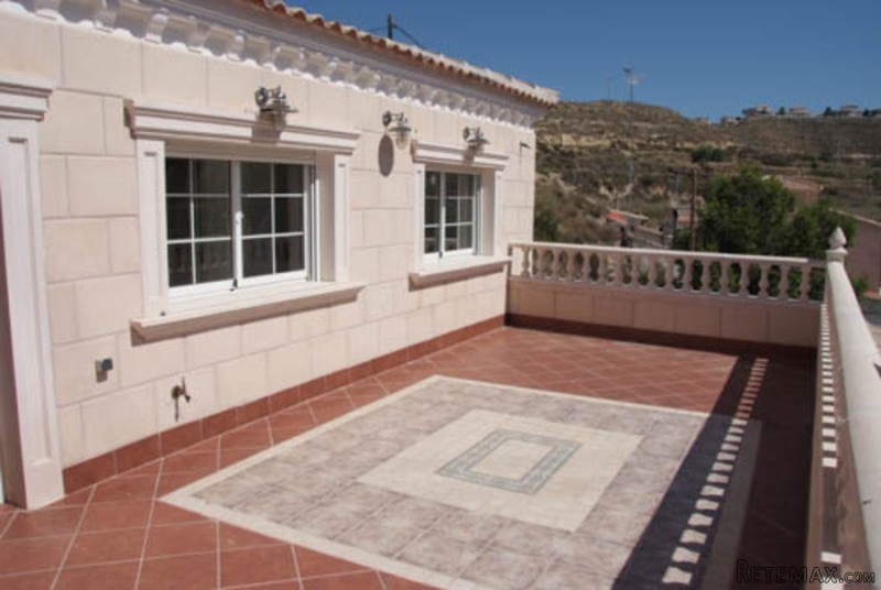 3 Bedrooms - House - Alicante - For Sale - 2