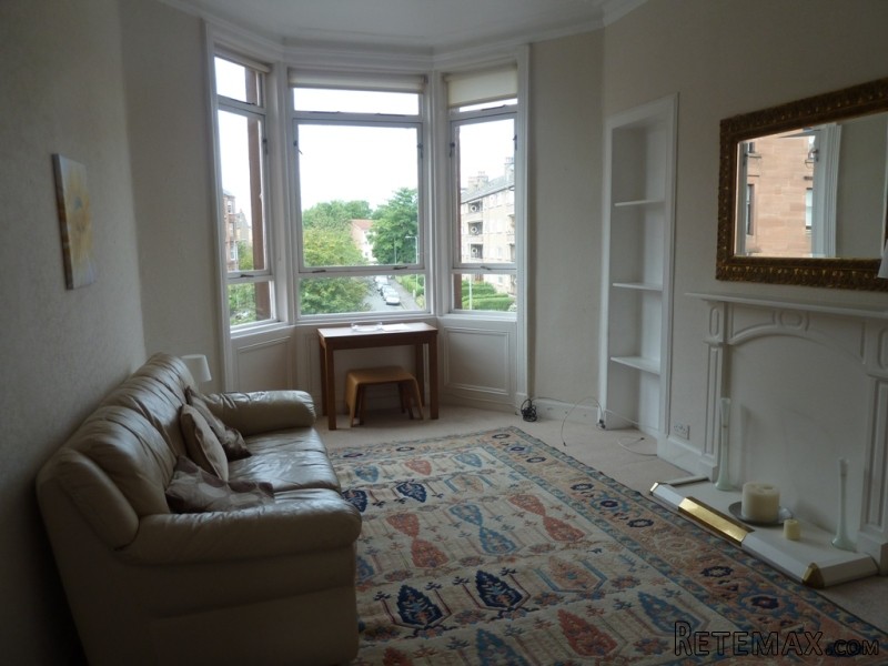 2/3 50 Thornwood Ave, Thornwood.. - 2