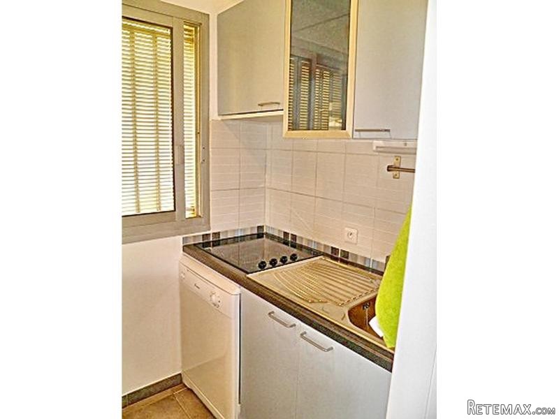 Lovely 1 Bedroom Apartment With Shared..