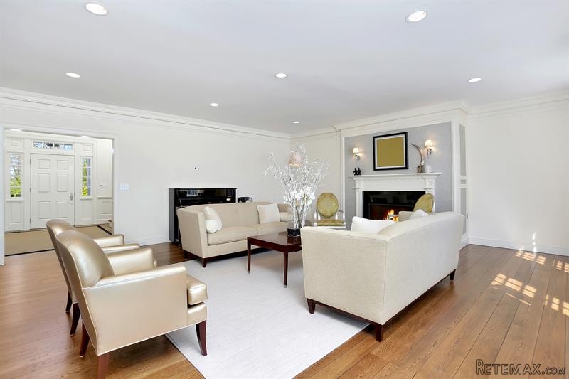 6 bedroom House For Sale: 5 Dairy Road.. - 2