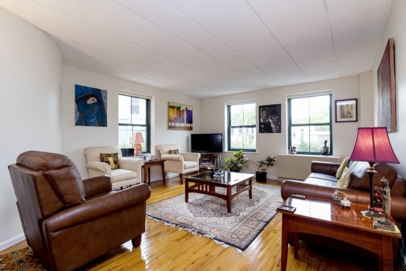 2 Bedrooms - Condo - New York State -..