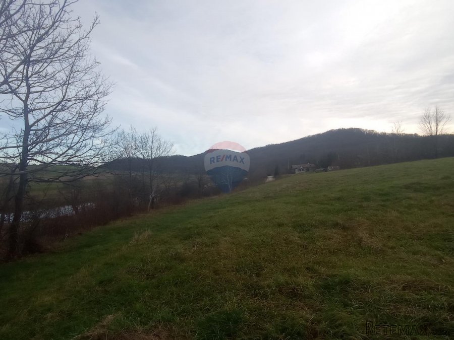 Karlovac,Belaj,poljoprivredni teren uz Koranu,4420 m2 - 8