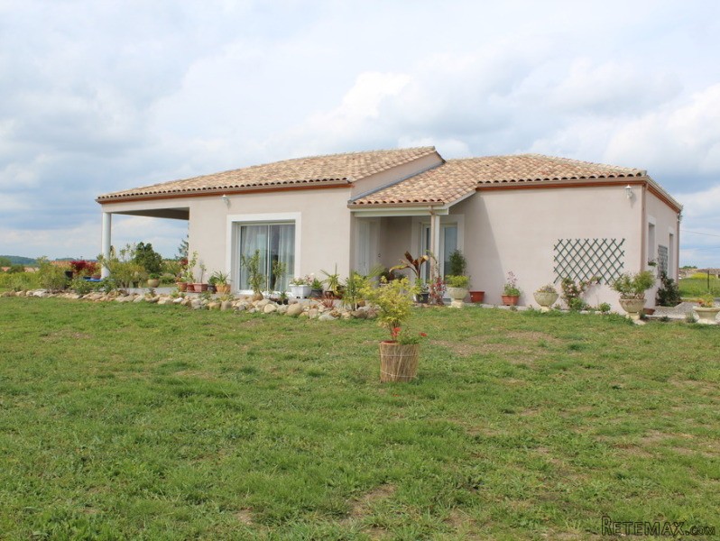 New Build Villa With Garden, Terrace..