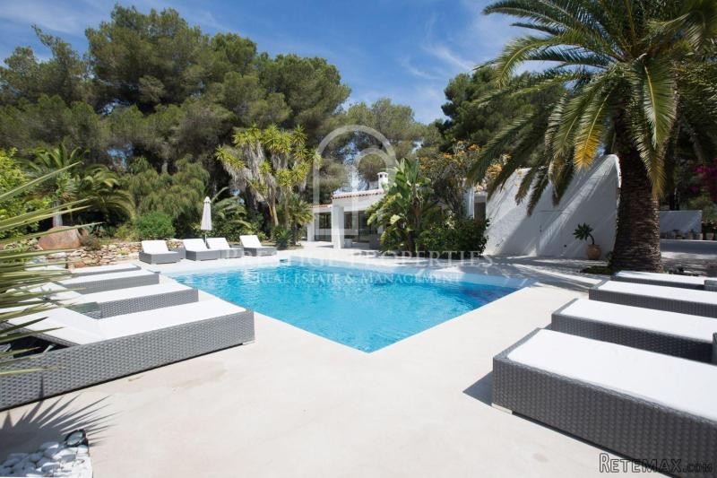 Villa in the countryside with lovely..