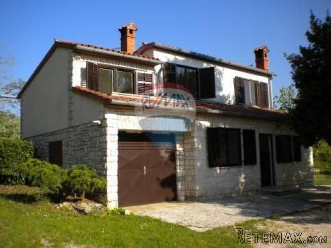 ISTRA, ŽMINJ, veliko građevinsko zemljište i kuća na... - 2