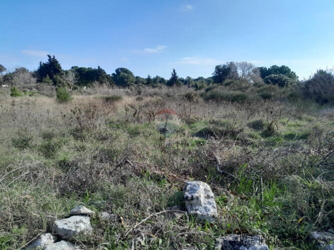 Istra,Premantura,građevinski teren turističke namjene - 2